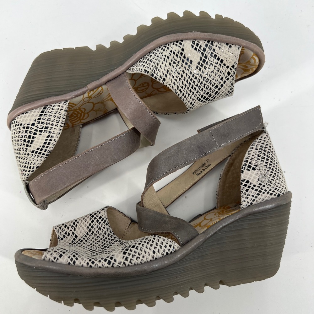 Fly London Snake Print Leather Wedge Sandals Size 6.5-7 Mobwife Animal Print‎ - Picture 4 of 13